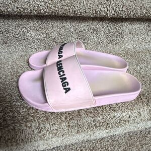 Balenciaga Women’s Light Pink Logo Rubber Slides